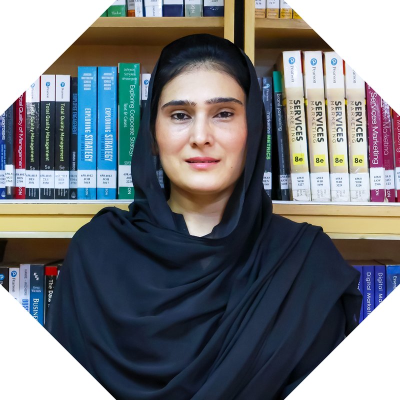 Dr. Kinza Yousfani